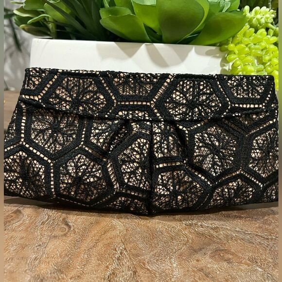 Lauren Merkin black lace clutch - Picture 1 of 5